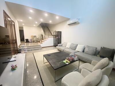 For Sale - Woodgrove View