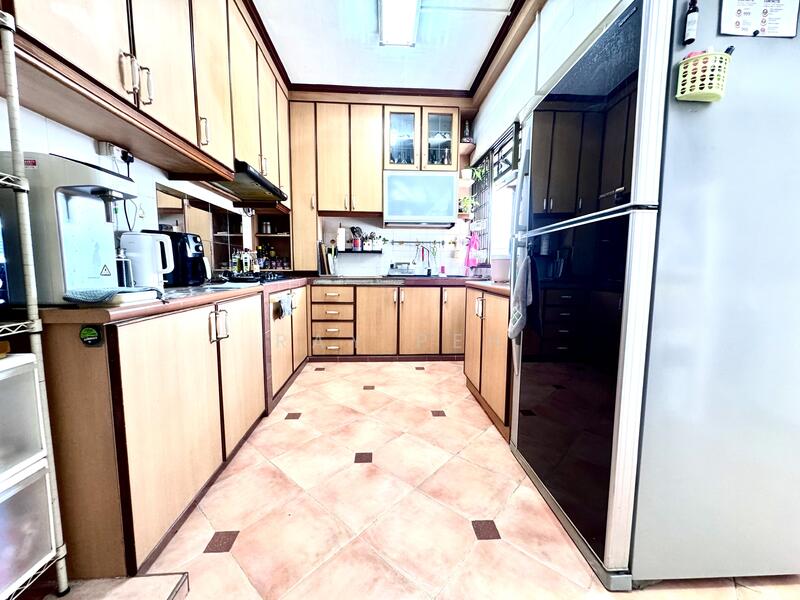 For Sale - 504 Woodlands Drive 14