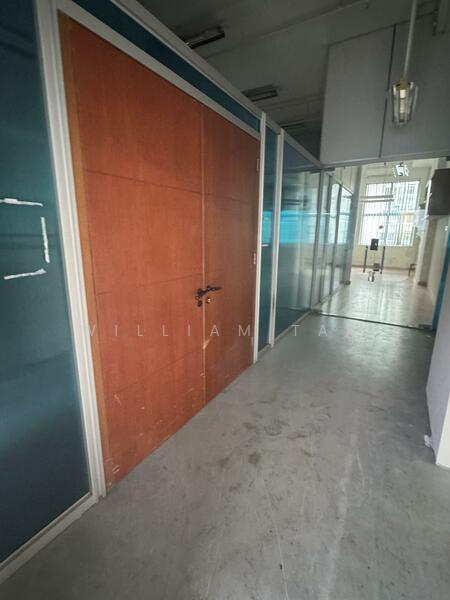 Unity Centre, 51 Bukit Batok Crescent, Dairy Farm / Bukit Panjang / Choa Chu Kang, 1,625 sqft, Light Industrial (B1) For Sale, by William Tan, 60178503 - CommercialGuru.com.sg