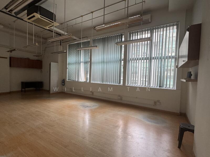 Unity Centre, 51 Bukit Batok Crescent, Dairy Farm / Bukit Panjang / Choa Chu Kang, 1,625 sqft, Light Industrial (B1) For Sale, by William Tan, 60178503 - CommercialGuru.com.sg