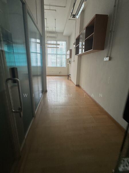 Unity Centre, 51 Bukit Batok Crescent, Dairy Farm / Bukit Panjang / Choa Chu Kang, 1,625 sqft, Light Industrial (B1) For Sale, by William Tan, 60178503 - CommercialGuru.com.sg