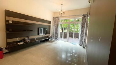 For Rent - Forest Hills Condo