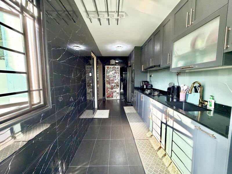 For Sale - 764 Woodlands Circle