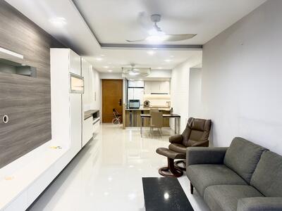 For Sale - The Quartz