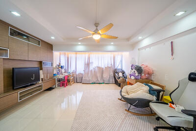 For Sale - 151 Tampines Street 12