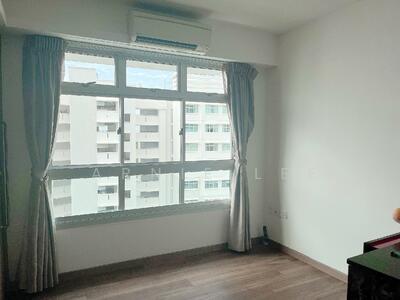 For Sale - 102B Canberra Street