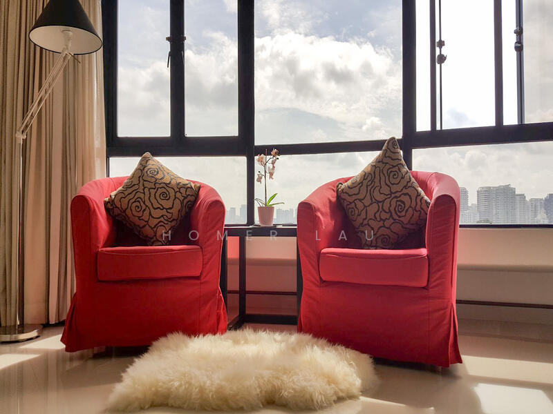 For Sale - Timeless and Spacious Living near Orchard Rd