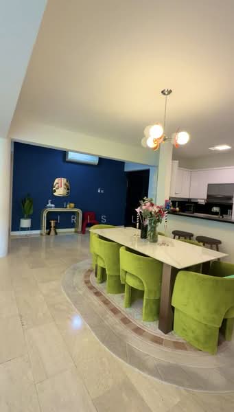 Villa Des Flores, 125 Whitley Road, 3 Bedrooms, 1,744 sqft, Condominium For Sale, by Iris Lee, 60178828 - Dining Room - PropertyGuru.com.sg