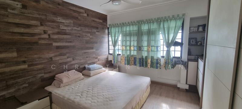 For Sale - 702 Pasir Ris Drive 10