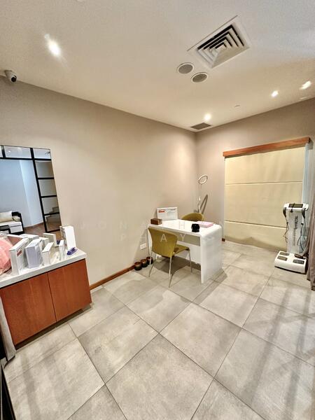 320 Orchard Road, Orchard Road, 2,325 sqft, Other Retail For Rent, by Jonathan Phay, 60179127 - Consultation Room - CommercialGuru.com.sg