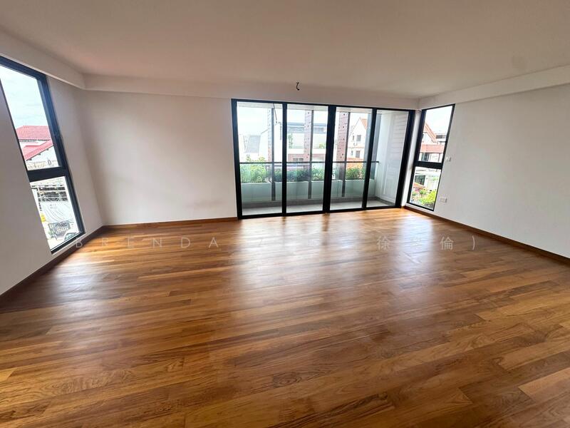 Modern Detached Home in Serangoon Garden Estate