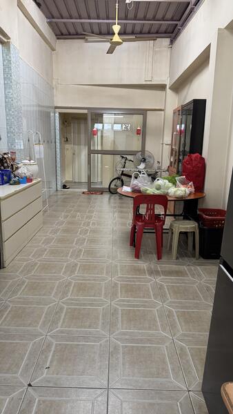 For Sale - Lorong 30 Geylang