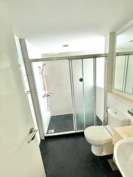 For Rent - The Esparis