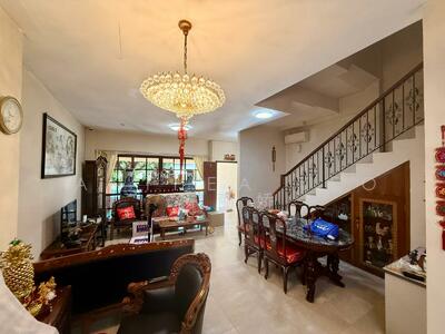 For Sale - Cambridge road inter terrace 8 bedroom