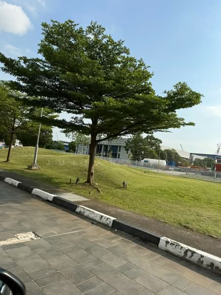 Land for Rent in Jurong West, , 60,000 sqft, Land Only For Rent, by Julian Neo, 60179389 - CommercialGuru.com.sg