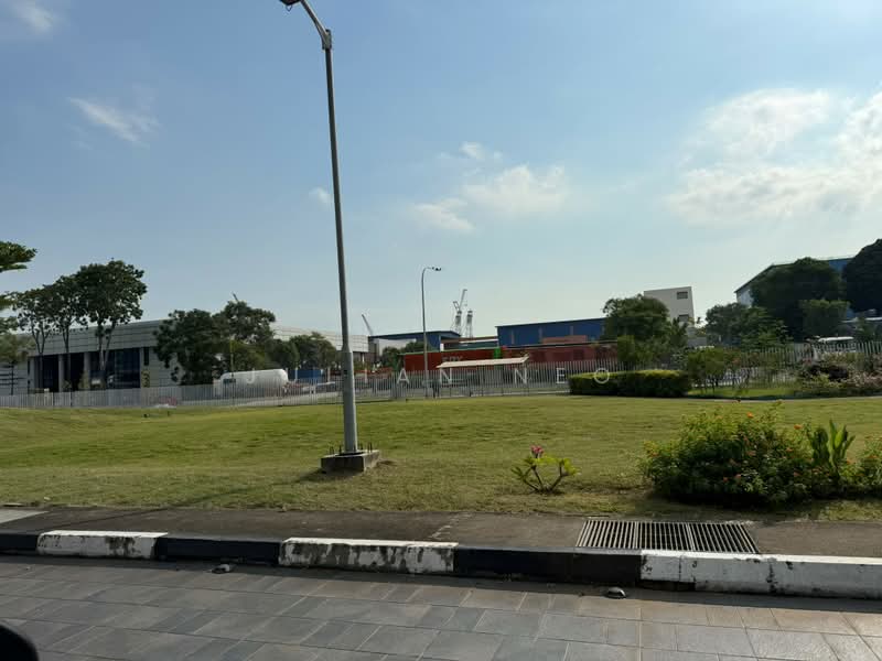 Land for Rent in Jurong West, , 60,000 sqft, Land Only For Rent, by Julian Neo, 60179389 - Exterior - CommercialGuru.com.sg