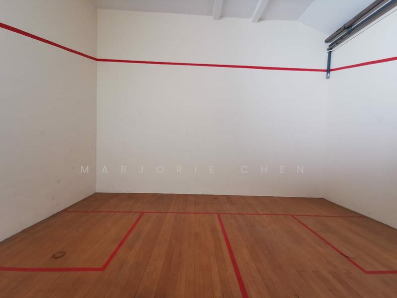 Squash Court
