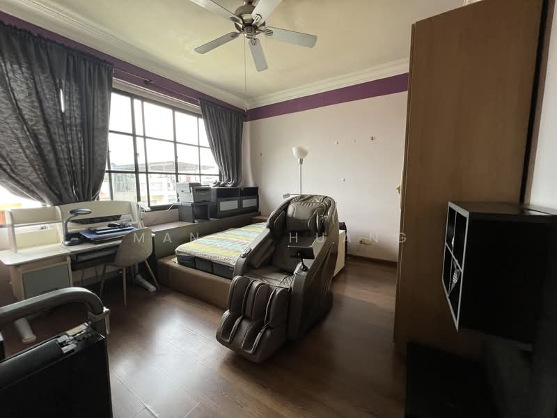 Kentview Park, 87 Pasir Panjang Hill, 3 Bedrooms, 1,195 sqft, Condominium For Sale, by Mandy Huang, 60179441 - Bedroom - PropertyGuru.com.sg