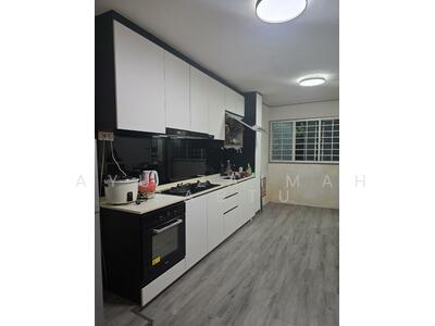 For Sale - 208 Jurong East Street 21