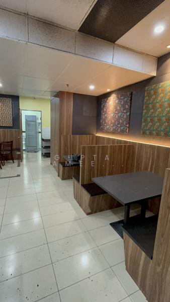 Lucky Plaza, 304 Orchard Road, 1,152 sqft, Other Retail For Rent, by Gupta Sameer Raj, 60179477 - Dining Room - CommercialGuru.com.sg