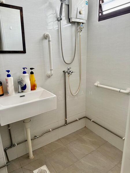 For Sale - 446 Pasir Ris Drive 6