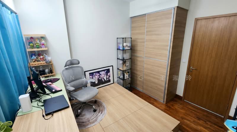 Seastrand, 11 Pasir Ris Link, 2 Bedrooms, 883 sqft, Condominium For Sale, by Brenda Ong 王淑玲, 60179610 - Study - PropertyGuru.com.sg