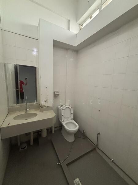 7 Tanjong Pagar plaza, , 742 sqft, Shop / Shophouse For Rent, by Janet Lee, 60179621 - CommercialGuru.com.sg