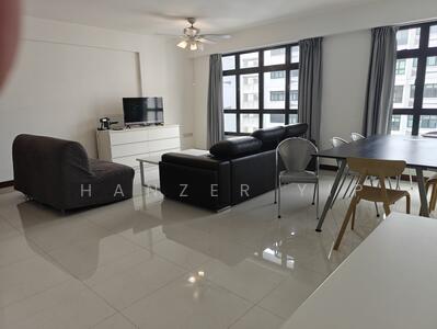 For Rent - 274A Compassvale Bow