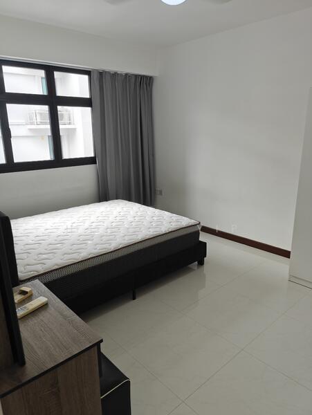 For Rent - 274A Compassvale Bow