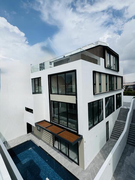 For Sale - Brand New and Luxury bungalow with basement, Lift and Swimming Pool