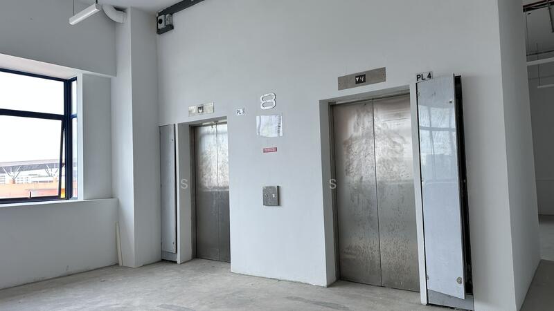 Hersing Kitchen @ Tampines, 21 Tampines Street 92, 5,113 sqft, Factory / Workshop (B2) For Rent, by Suraj S., 60179923 - Entrance - CommercialGuru.com.sg