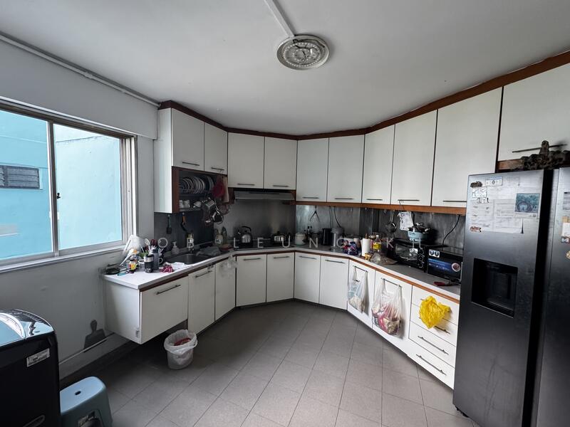 For Sale - 126 Tampines Street 11