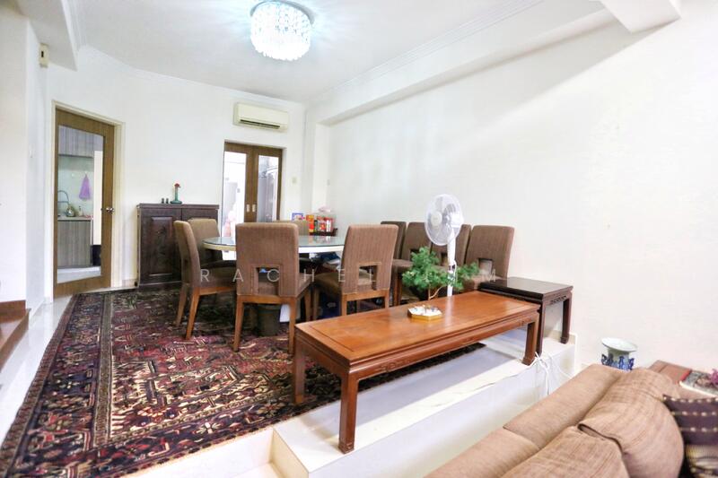 Flow seamlessly into a spacious dining area - Ready for family meals & celebrations