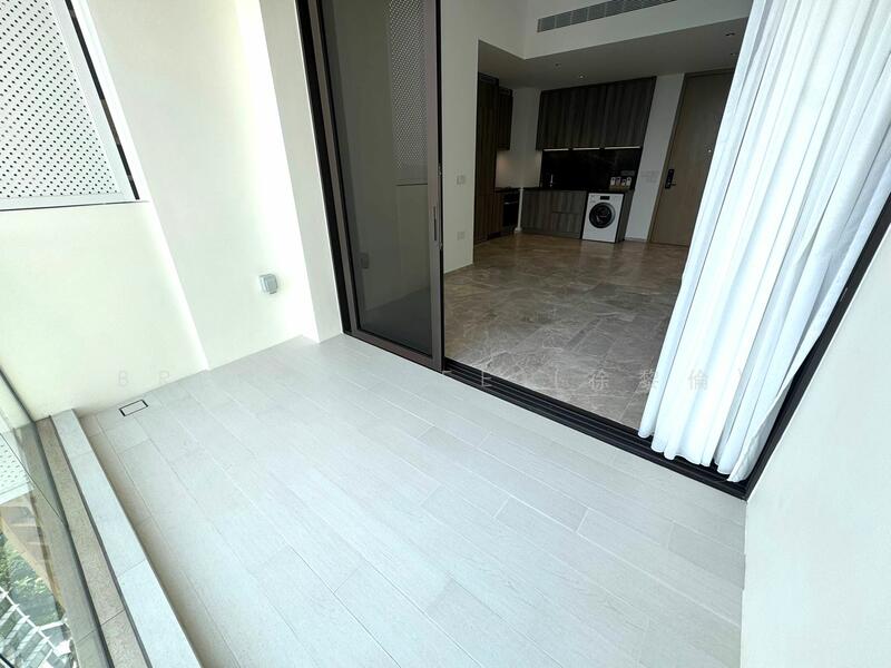 KLIMT CAIRNHILL, 2 Bedrooms + Study, 893 sqft