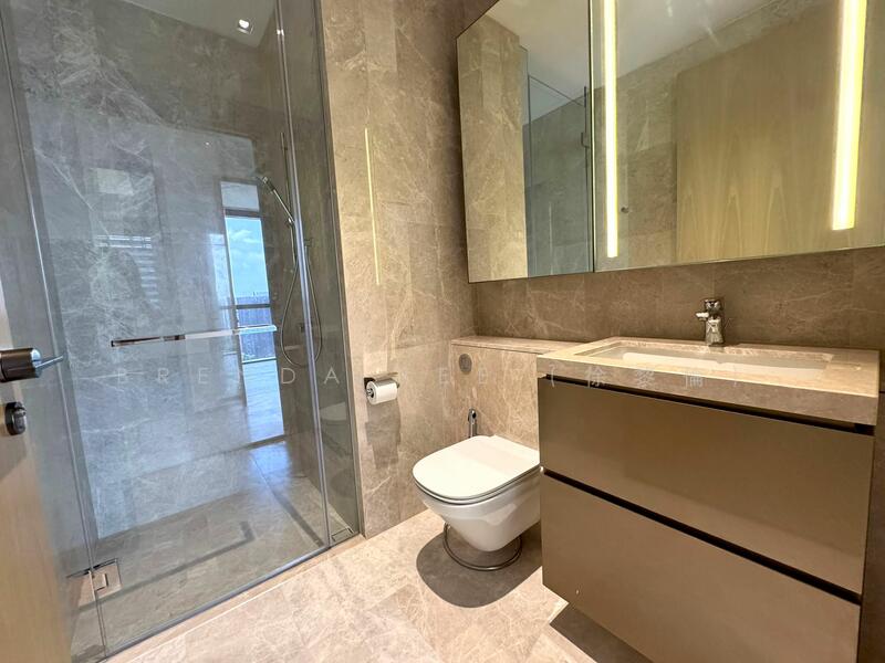 KLIMT CAIRNHILL, 2 Bedrooms + Study, 893 sqft