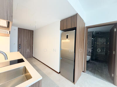 For Rent - Lentor Modern