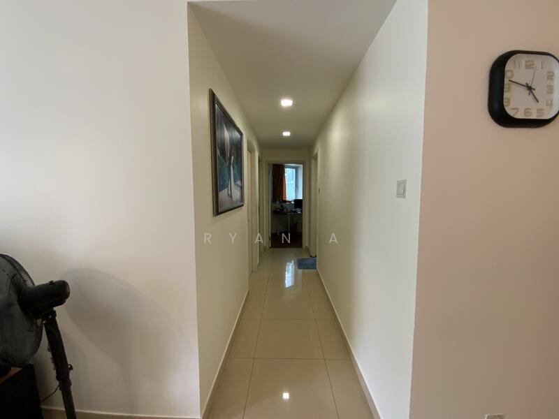 Walkway to bedrooms