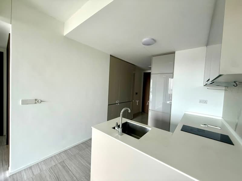 Parc Esta, 908 Sims Avenue, 2 Bedrooms, 635 sqft, Condominium For Rent, by Chris Tan, 60180747 - Kitchen - PropertyGuru.com.sg
