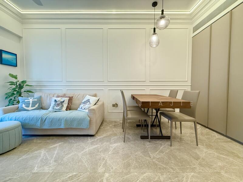 For Rent - The Reef at King's Dock