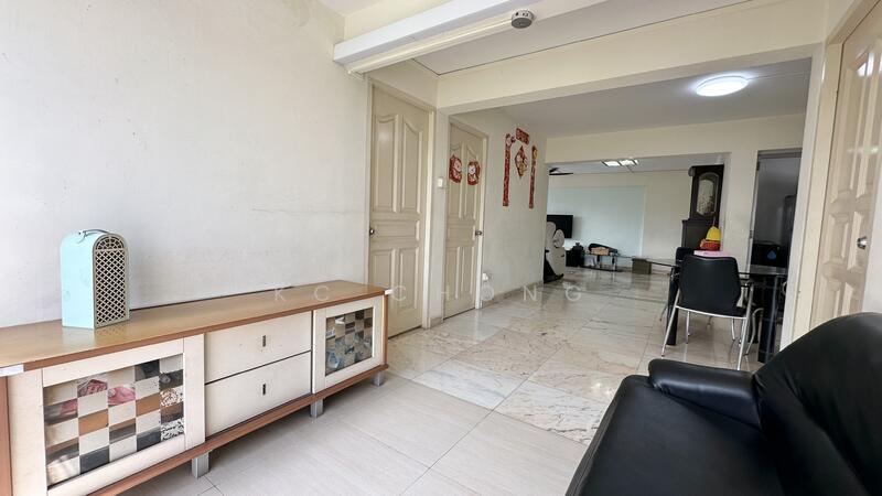 Blk 124 Paya Lebar Way, 5 Room for Sale