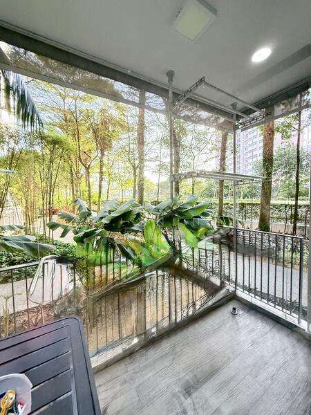 Master Bedroom Balcony
