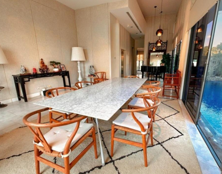 For Sale - ★Goodman ★Modern Semi-Detached★