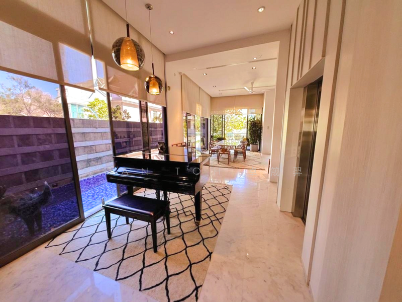 For Sale - ★Goodman ★Modern Semi-Detached★