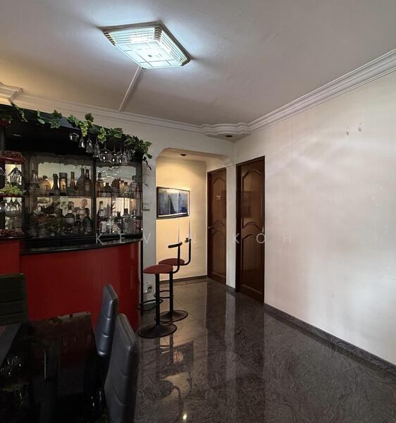 For Sale - 582 Pasir Ris Street 53