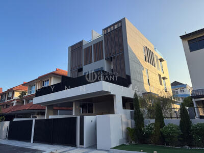 For Sale - ❤️GIANT⚡️Ready To Move In!! Kembangan FREEHOLD Semi-D House w Pool, Lift & Attic!