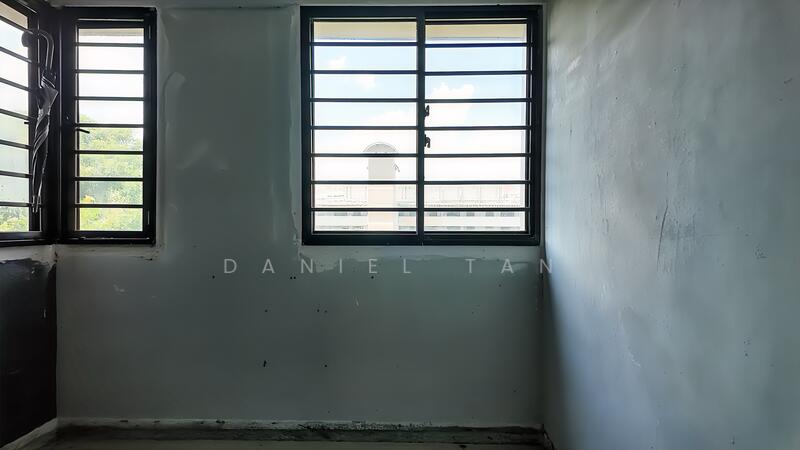 For Rent - Fully Renovated HDB 3-Room For Lease (Currently Under Reno)