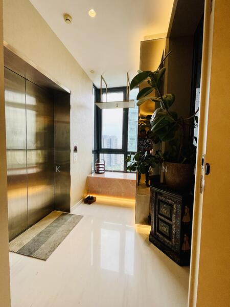 Entrance Private Lift Foyer 