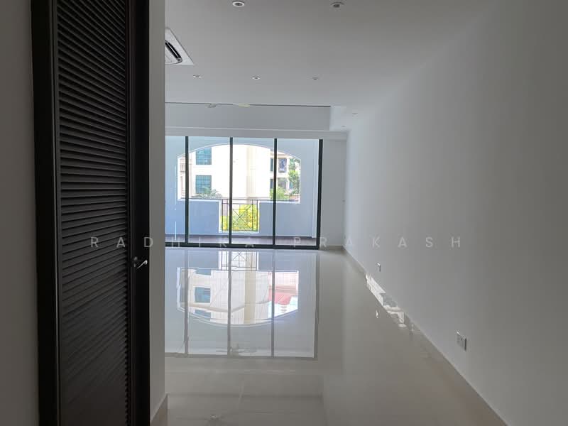 Pebble Bay, 130 Tanjong Rhu Road, 3 Bedrooms, 1,894 sqft, Condominium For Rent, by Radhika Prakash, 60181641 - Interior - PropertyGuru.com.sg