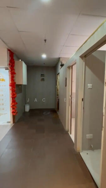 Orchard Plaza, 150 Orchard Road, 828 sqft, Other Retail For Rent, by Jac Teo, 60181668 - Hallway - CommercialGuru.com.sg