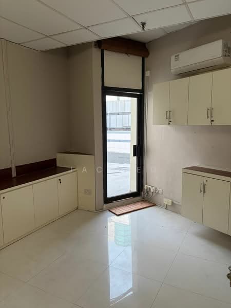 Orchard Plaza, 150 Orchard Road, 828 sqft, Other Retail For Rent, by Jac Teo, 60181668 - Interior - CommercialGuru.com.sg